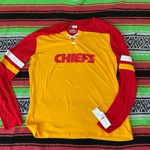 BNWT Womens NFL XL Chiefs long sleeve shirt